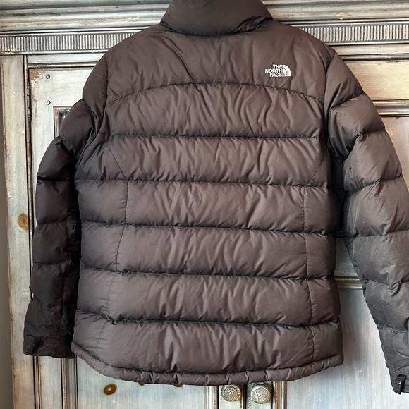 The North Face Women's Black Puffer Jacket Size XL - Picture 8 of 12